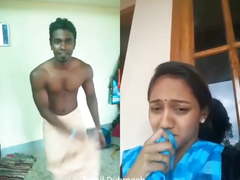 Dubmash Tamil by Tamil Aunty with flashing boobs